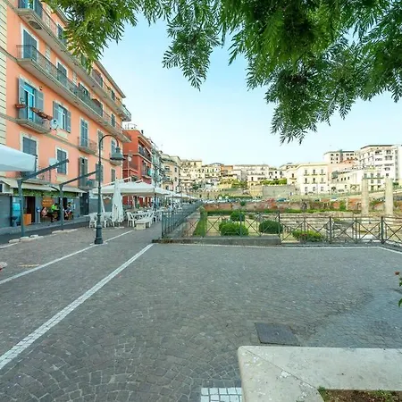 Pute' Porto ⭑⭑⭑⭑⭑ - Un Passo Da Ischia E Procida